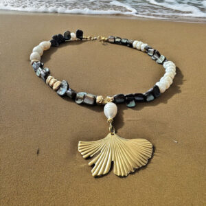 Handcrafted Hematite Pearl Necklace