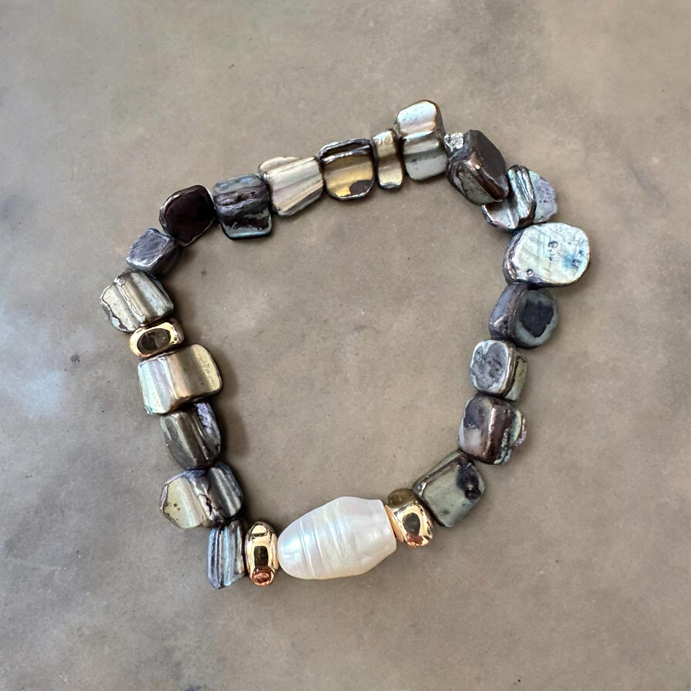 Stylish Natural Shell Bracelet